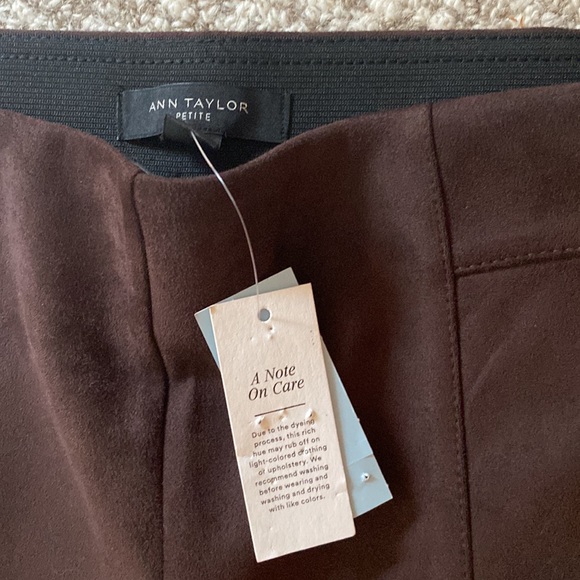 NWT Espresso Ann Taylor Faux Suede Leggings - Picture 2 of 4